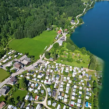 Lüks kamp alanı Schoenster Seeblick Am - Cubes - Self Check-in Mondsee